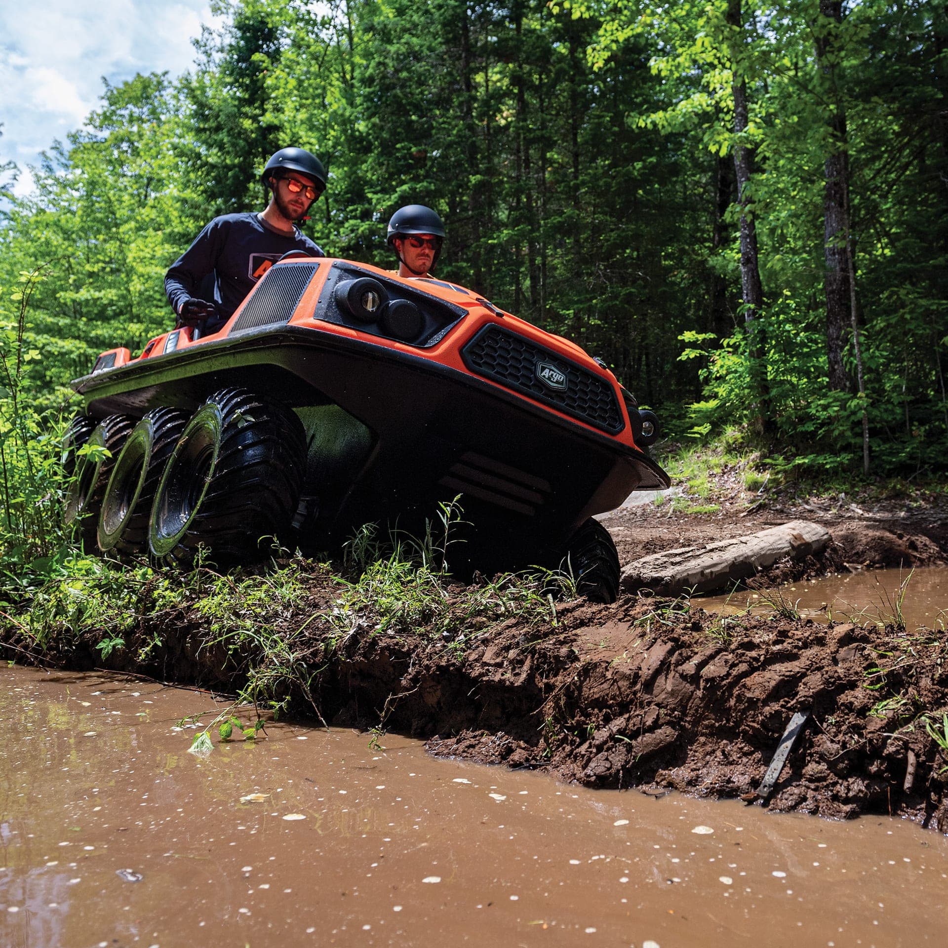 ARGO amphibie sortant de l’eau par ses propres moyens